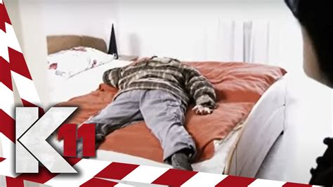 Dann haben wir genau das richtige für euch! Fremder Mann im Bett: wer ist der tote Drogendealer? | 1/2 ...