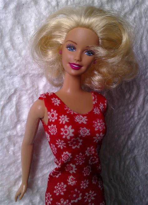 W świecie Barbie: Barbie I can be... nun.