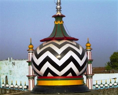 Ala Hazrat Imam Ahmad Raza Khan Barelvi Ka Roza Bareli Shareef