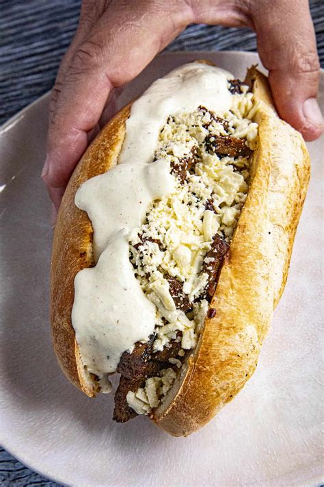 The other night when we were getting ready for our soup and sandwich night at home my husband came up with this great spread for sandwiches. Horseradish Sauce - Chili Pepper Madness