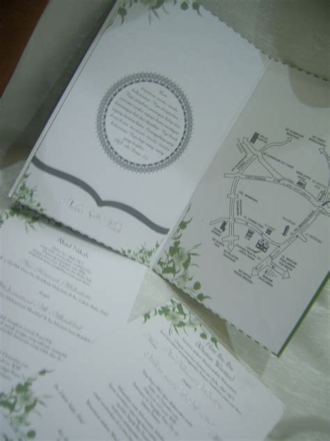 Desain Kartu Undangan Pernikahan Garis Garis Hijauenha Hc017