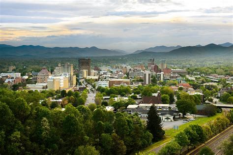 Top 10 Tourist Attractions In Asheville North Carolina