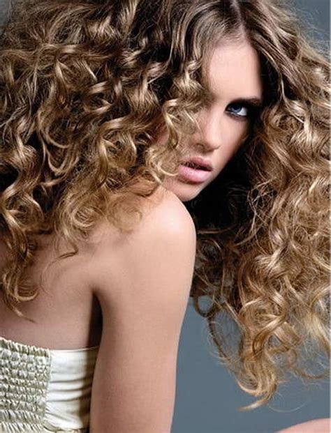 It allows for a more natural, gradual transition from long messy curls. 32 Excellent Perm Hairstyles for Short, Medium, Long Hair ...