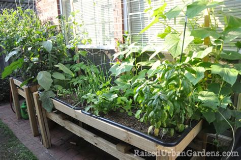 Ideas For Growing Vegetables In Small Spaces And Yards J
