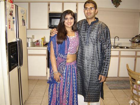 Indian Couples Hot Photos In Net Seductive Sexy Hot Indian Pakistani
