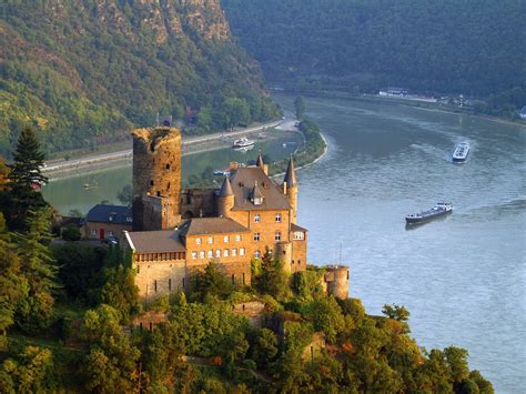 A Cruise On The Rhine River A Romantic Delight