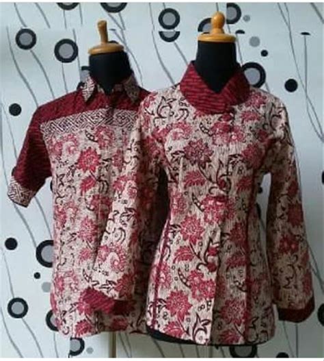 Kami ada satu artikel yang berisi tentang seragam batik modern. Gambar Desain Baju Batik Seragam | Kerabatdesain