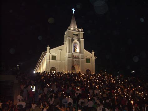More than 80,000 people throng at st anne's feast, some were carrying candles of different sizes. Penang Guide: Church of St. Anne Bukit Mertajam