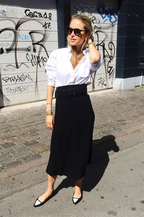 Maybe you would like to learn more about one of these? 18 Chic Ways to Wear Your White Button-Down Shirt This ...