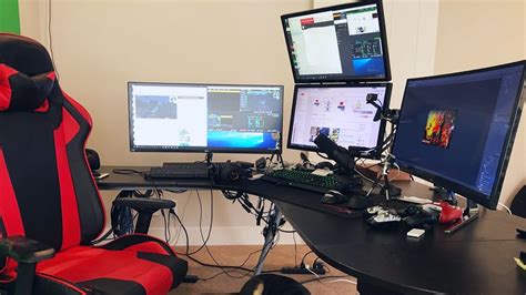 Worlds Best Gaming Setup Youtube Setup Youtube