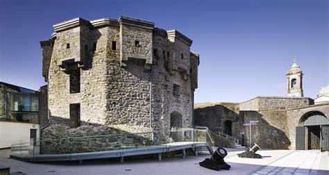 You need javascript enabled to view it. Athlone Castle - Discover the Shannon