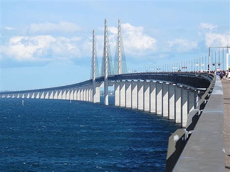 Feb 21, 2021 · sundsvall brücke : Liste von Brücken in Schweden - Wikipedia