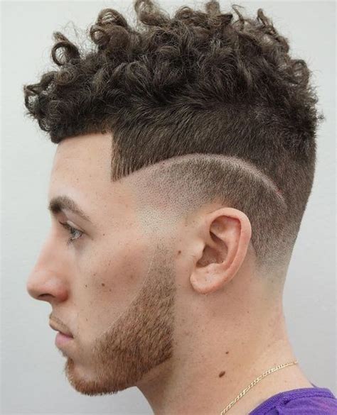 Nowadays, fashion isn't only for women. 45 Best Curly Hairstyles and Haircuts for Men 2020