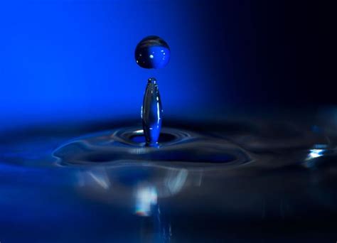 25 Fantastic Examples Of Water Drop Photography Photography Graphic
