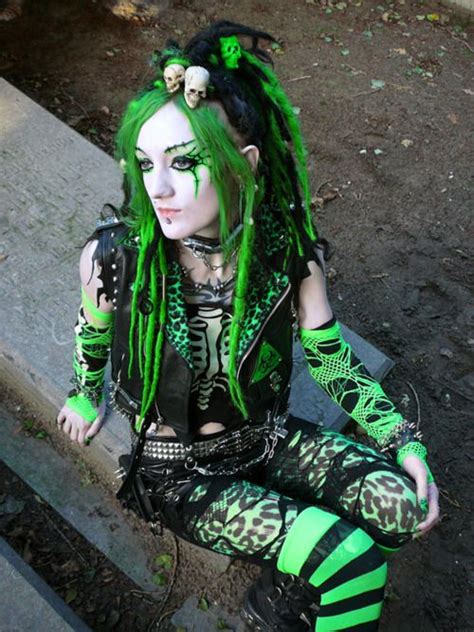 Cyberpunk Cybergoth Fashion Cybergoth Style Goth Subculture
