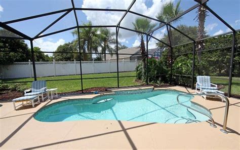 Pool Screen Enclosures Are They Worth The Cost Pool Pricer