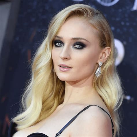 Sophie Turner Age Net Worth Height Facts Age Net Worth