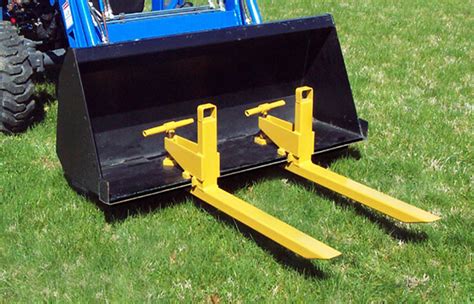 Clamp On Pallet Forks Compact Tractor Forks Earth And Turf