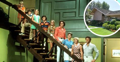 Hgtv Loses Money Selling The Brady Bunch Home Far Below Asking Price