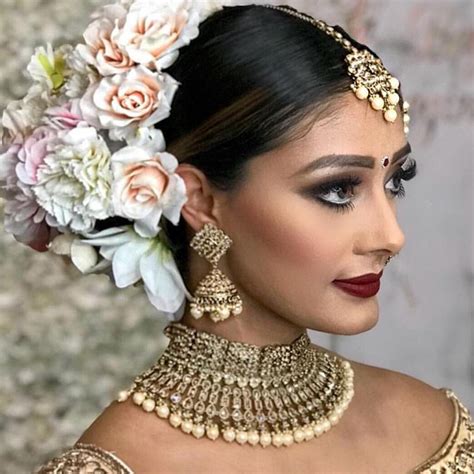 35 popular indian bridal hairstyles images in 2019 best wedding hairstyles buy lehenga