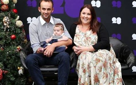 Nathan lyon chef nathan lyon is known to viewers across the country for his simple, innovative cuisine featuring fresh, local ingredients. Nathan Lyon's new relationship has devastated his former ...