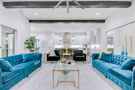 Williams homes stands out because of the strong relationships it forms with its customers. Home Builders at Mustang Lakes in Celina, TX