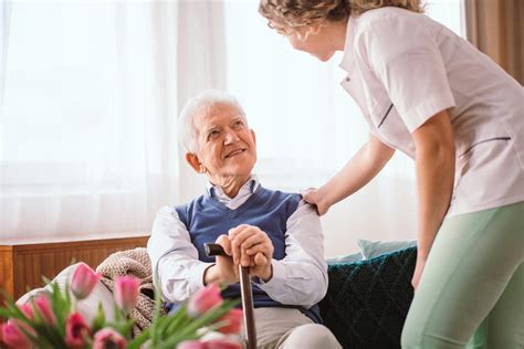 Alzheimer's and Dementia: The Benefits of Home Care - Home Care Recharged