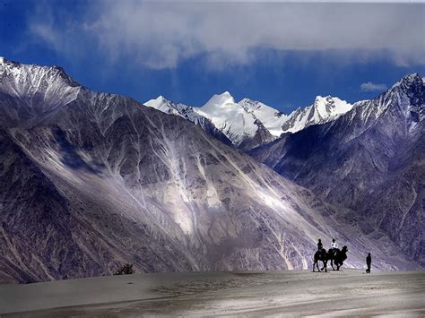 Ladakh Wallpapers Top Free Ladakh Backgrounds Wallpaperaccess