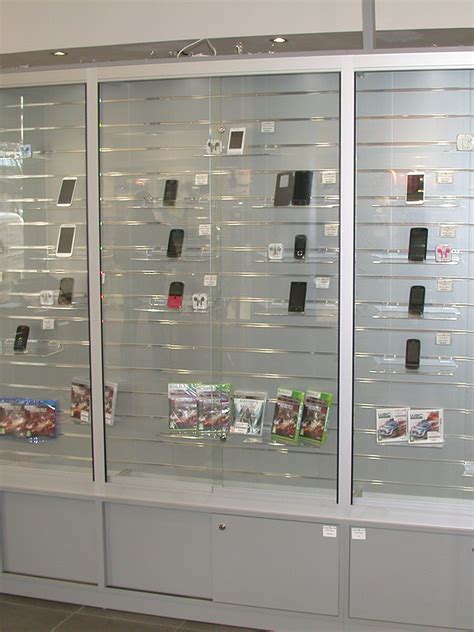De plus, le client doit avoir fait l'achat de produits et de services d'une valeur supérieure à 60$ avant taxes en effectuant sa commande sur cogeco.ca. Osez la vitrine d'exposition aluminium. Sécurité et ...