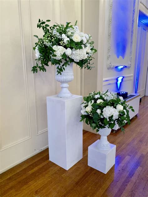 6 White Pedestals Wedding Florist Pastel Wedding