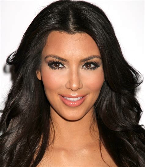 Kim kardashian at the premiere of kuwtk in 2007. Kim kardashian before plastic surgery ⋆ Instyle Fashion One