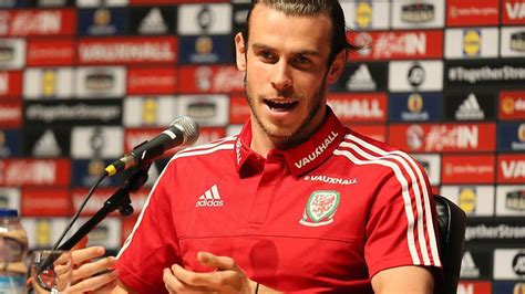 Die nationalmannschaft wales unterlag der nationalmannschaft ugandas (hp das walisische nationalteam bestreitet sein erstes spiel, ein achtelfinalspiel. Bale fehlt Wales in WM-Qualifikations-Spielen - FM1Today