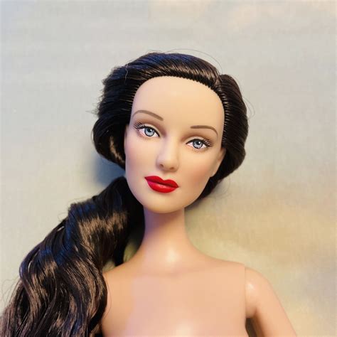 Tonner Lady Emily Doll Raven Hair Blue Eyes Daphne 2 Sculpt Hair Down Nude Only Ebay