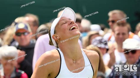 Belgian Yanina Wickmayer Celebrates After Winning A First Round Game In