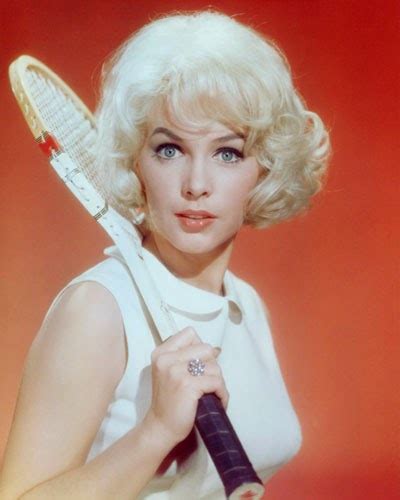 vintage glamour girls stella stevens