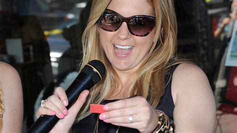 Discovernet Heres What Brandi Passante From Storage Wars Is Doing Now