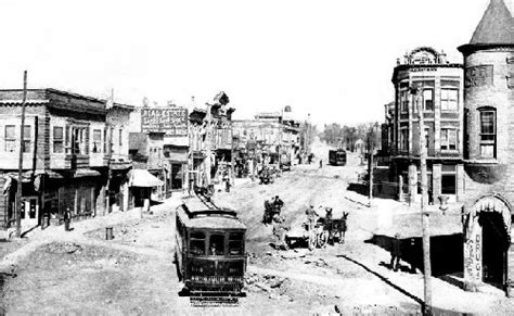 Interest in the architecture of las vegas began in the late 1960s, when in 1967 architects robert venturi and denise scott brown travelled to the city accompanied by students in order to study its architecture. 1905 - Las Vegas - History of Urban Planning