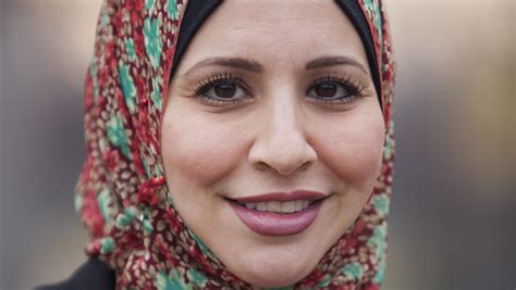 Muslim Women Debate Wearing Hijab