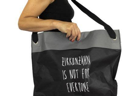 Download 8471+ Tote Bag Mockup Vk Zip File