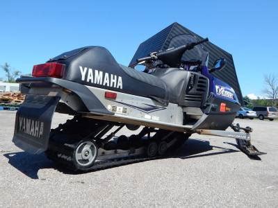 $10,899 usd canadian msrp price: 2003 Yamaha V-MAX 600 For Sale : Used Snowmobile Classifieds