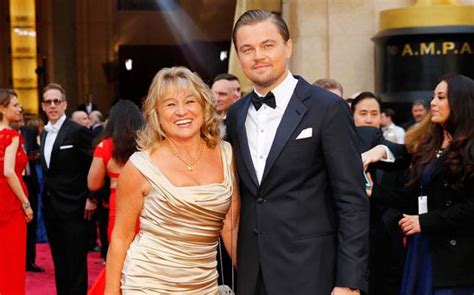 A source tells hollywoodlife.com exclusively that kate believes leo would make an amazing dad and is now pushing him to get married once and for all. Leonardo DiCaprio's family photo is breaking the internet ...