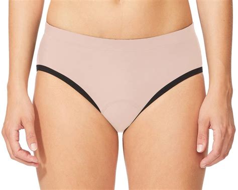 Camel ammo and camelflage are two such. How to Prevent and Hide Camel Toe in Yoga Pants | Schimiggy