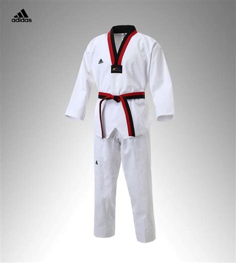 Kalau kita tetap namanya baju koko ^_^. Mengenal Macam-macam Baju Taekwondo Terbaru - Konveksi ...