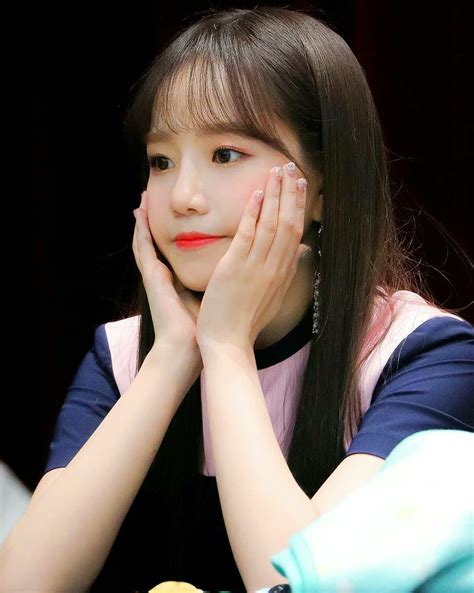 Izone jo yuri 아이즈원 조유리 on instagram: IZONE-Yuri 190419 | ユリ, 美しい