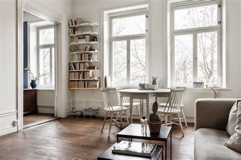 Pin by s s painting stacey spear on home decorating master bedroom makeover blue rooms bedroom makeover. LAUsNOTEbook: Apartment with a moody blue bedroom | Stockholm