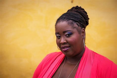 In juni 2019 besloot zangeres shirma rouse haar leefstijl drastisch om te gooien. Shirma gooit dieet overboord en Leco heeft een speciale ...