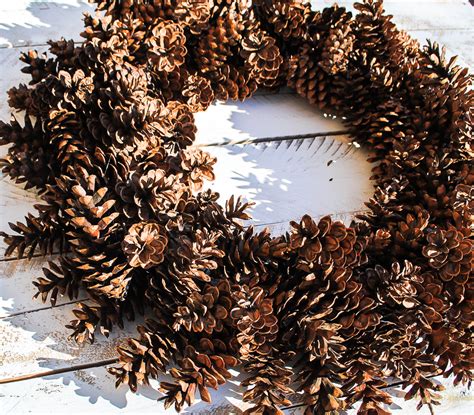 How To Attach Pine Cones To A Wreath