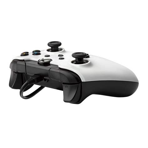 Pdp Wired Controller Arctic White Exotique
