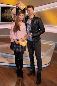 Der moderator hat sich verlobt. taff - Styling der taff-Moderatoren | Annemarie carpendale ...