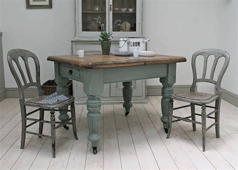 Farmhouse 6 piece dining set this dining set introduces a touch of country style into the house. Distressed Antique Farmhouse Kitchen Table | Rustic ...